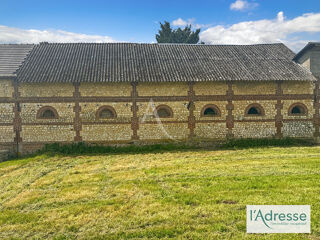  Remise / Grange à vendre 1 pièce 220 m²
