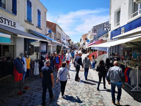 Cession de bail Rue Pi&eacute;tonne Saint Gilles Croix de Vie 99000 85800 Saint gilles croix de vie