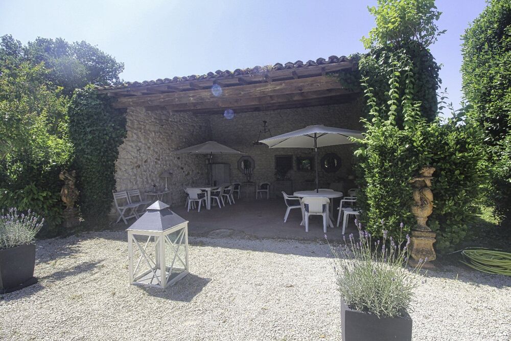 � vendre  Villa �taules (17750)