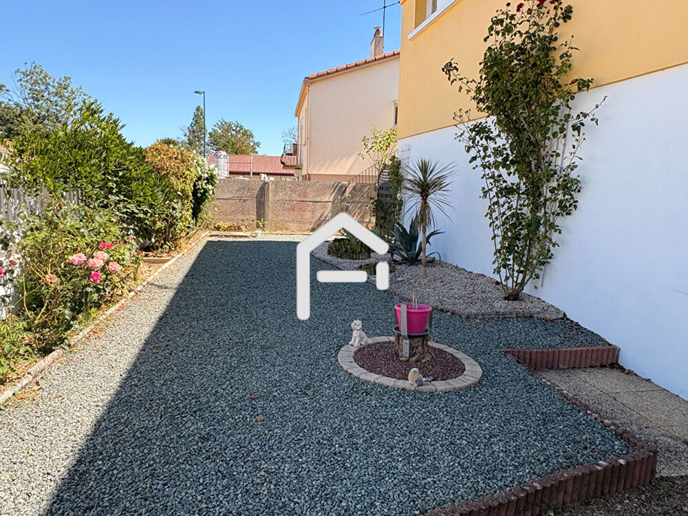 Maison 5 pièces à vendre à Le Champ Saint Père - Réf 7760