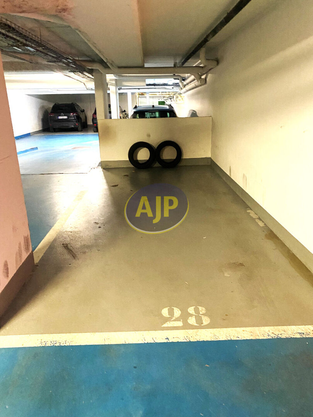 Vente Parking/Garage Paris 15ème rue LECOURBE PARKING. Paris 15