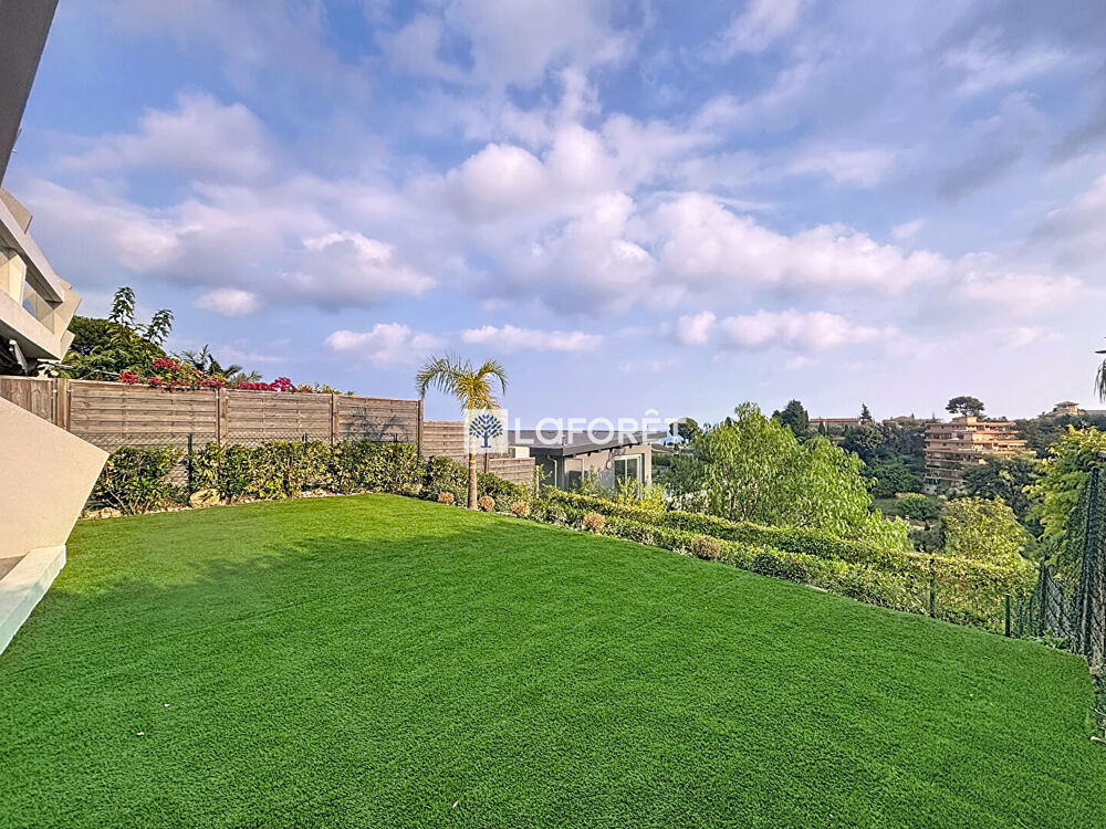 Roquebrune Cap Martin 3 pièces de 60.49m² - jardin privatif - vue mer