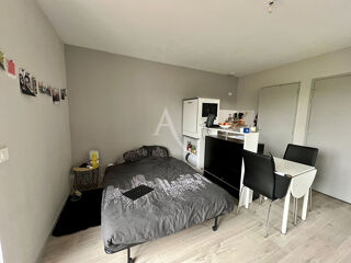  Appartement à louer 1 pièce 21 m²