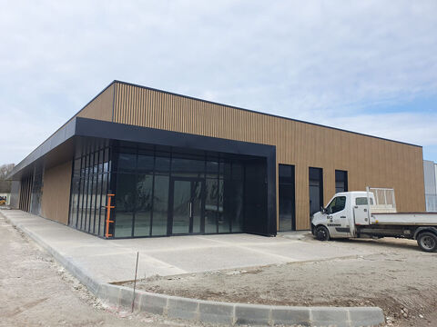 Local commercial &agrave; louer Ste EULALIE 4181 33560 Sainte eulalie