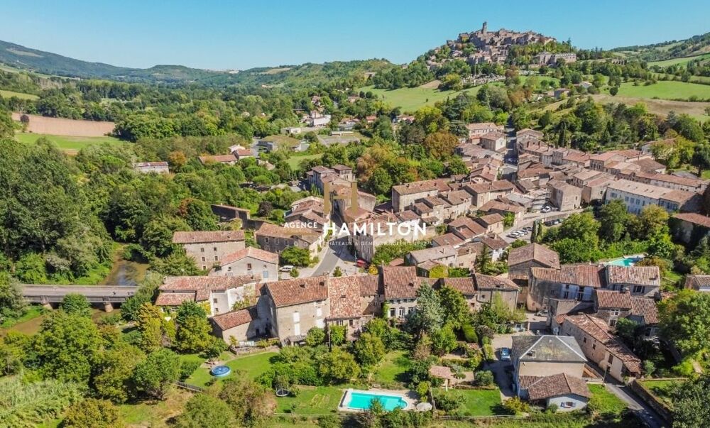 Maison 10 pièces 378 m² · à Cordes sur Ciel · 378 m² · 497 000 €