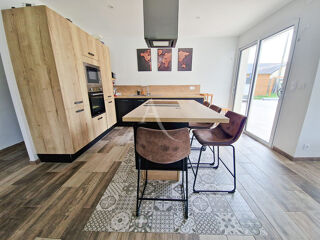  Maison  vendre 5 pices 1 m