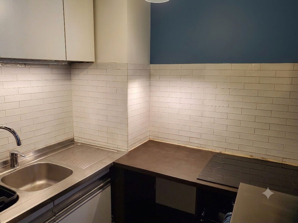 Vente Appartement STUDIO Paris 10 - POUR INVESTISSEMENT LOCATIF - 2 min du métro Colonel Fabien Paris 10