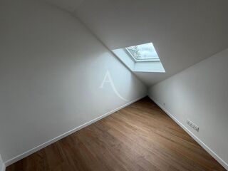  Appartement à louer 2 pièces 28 m²