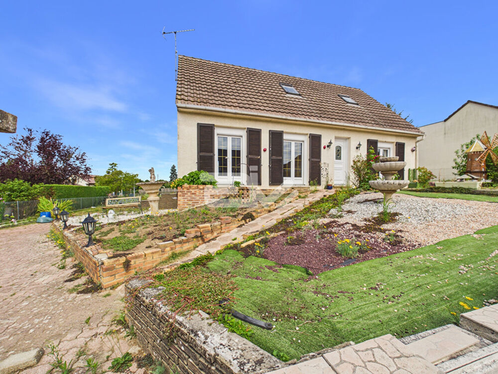 Fismes, Pavillon sur sous-sol complet avec vie de plain-pied, fort potentiel et environnement privilégié