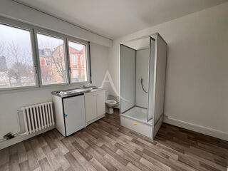  Appartement à louer 1 pièce 10 m²