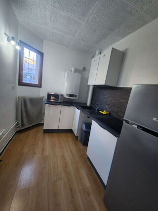  Appartement à louer 2 pièces 53 m²