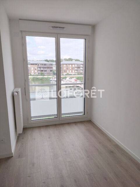  Appartement  louer 4 pices 91 m