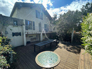  Maison  vendre 6 pices 162 m