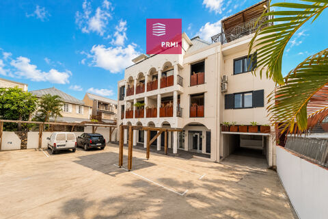 SAINT-DENIS / CARRE D'OR - 2 locaux commerciaux + parkings, investissement locatif 550000 97400 Saint denis