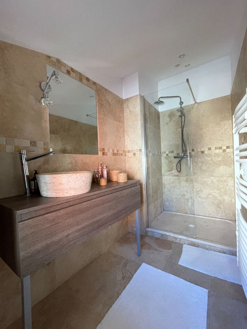 Appartement t2 Chateau Arnoux