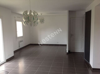  Maison à louer 5 pièces 97 m²
