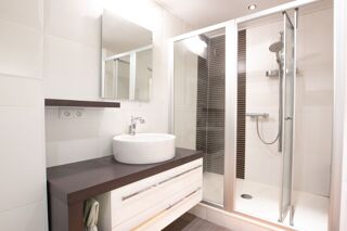  Maison  vendre 8 pices 246 m