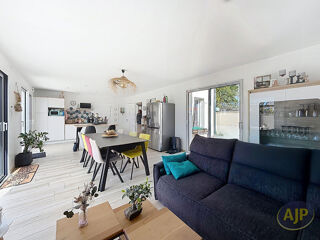  Maison � vendre 4 pi�ces 82 m�