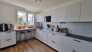  Maison à louer 4 pièces 130 m²