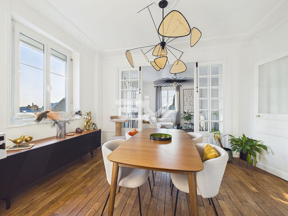 Vente Appartement Appartement haussmannien rempli de charme avec stationnement, dépendance et cave La neuvillette