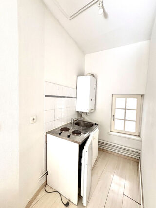  Appartement à louer 2 pièces 38 m²