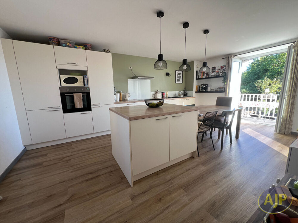 Vente Maison Maison Tillieres 4 pièce(s) 110 m2 Tillieres
