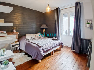  Maison � vendre 8 pi�ces 225 m�