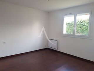 Maison à louer 4 pièces 113 m²
