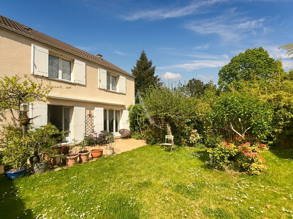 Maison Vaureal 6 pièce(s) 114 m2