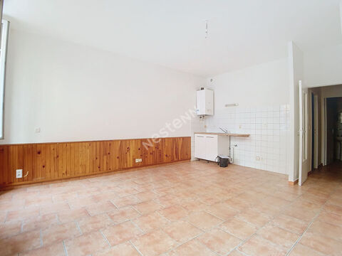   **Location Appartement T2 au Centre-Ville de Carbonne en rez de chausse** Appartement - 2 pice(s) - 40 m