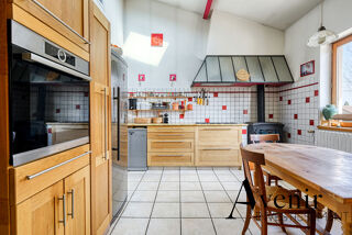  Maison à vendre 8 pièces 204 m²
