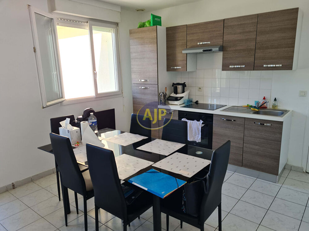 Vente Appartement PIPRIAC, appartement T4,  73m², locataire en place Pipriac