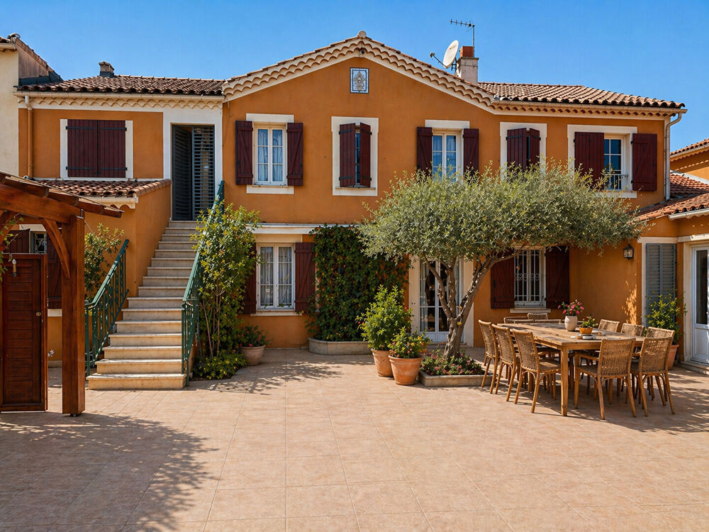Maison 8 pièces 178 m² · à Toulon · 178 m² · 500 000 €