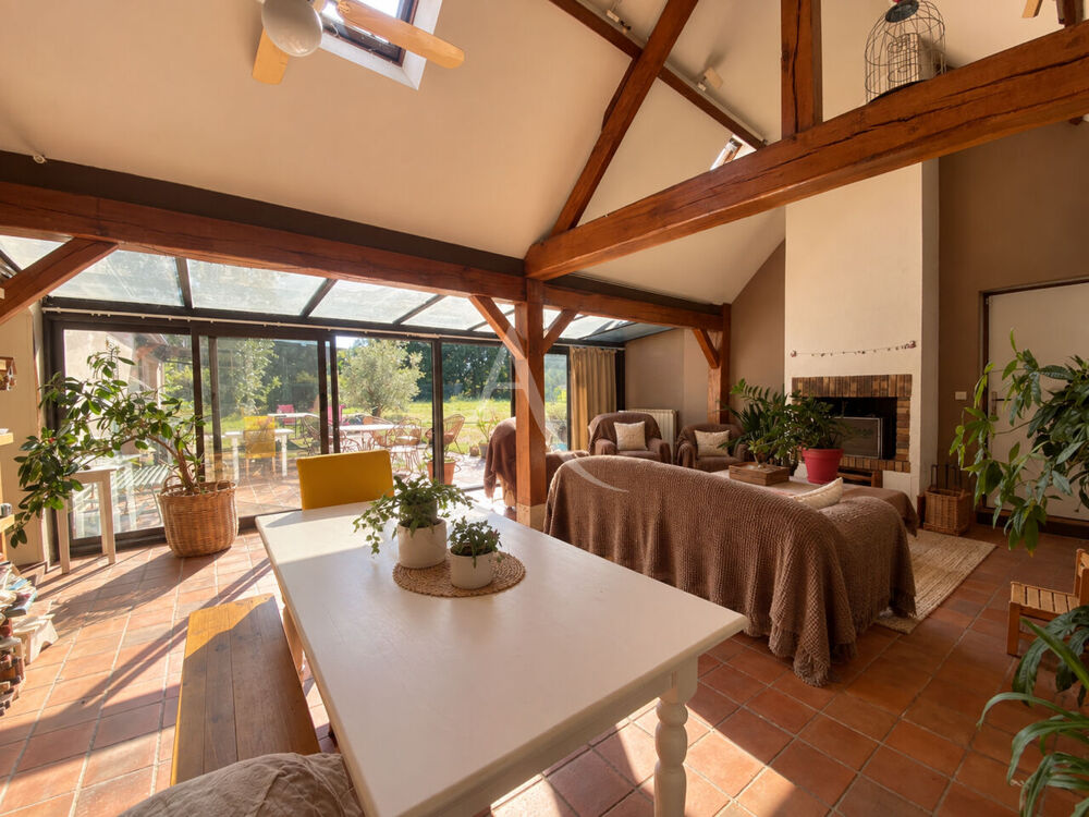 Vente Maison Olivet  propriété de charme 250 M2  6 chambres , 1 studio, parc environ 3200 m2 . Olivet