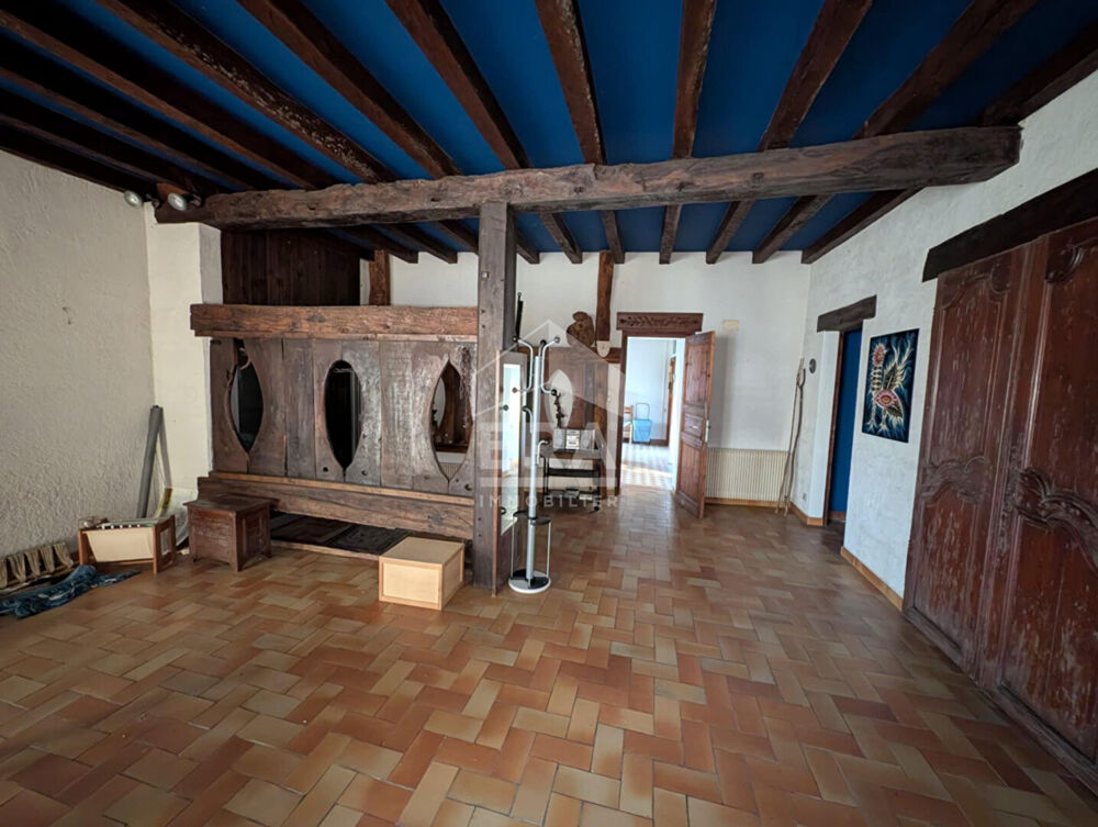 Vente Maison Maison à vendre à Ménesplet 6 pièces 205.74 m2 Menesplet