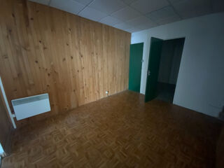   Local commercial de 64 m²- Quartier des Quatre chemins Le creusot