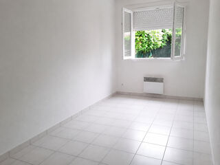  Appartement à louer 2 pièces 37 m²