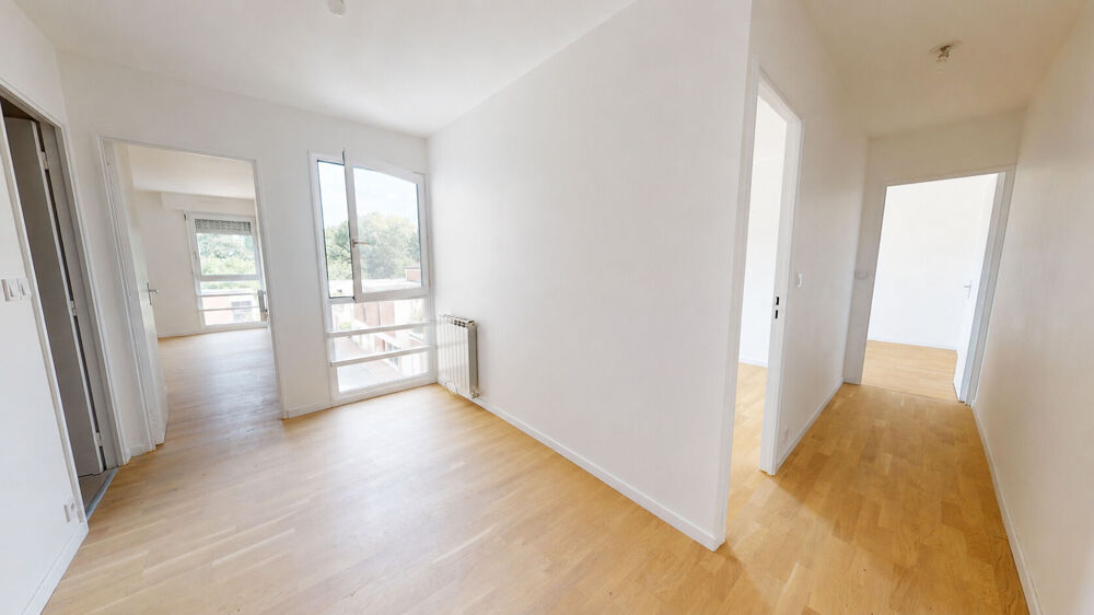 Vente Appartement Appartement 4 pièce(s) 112 m2 avec immense terrasse! Champs sur marne