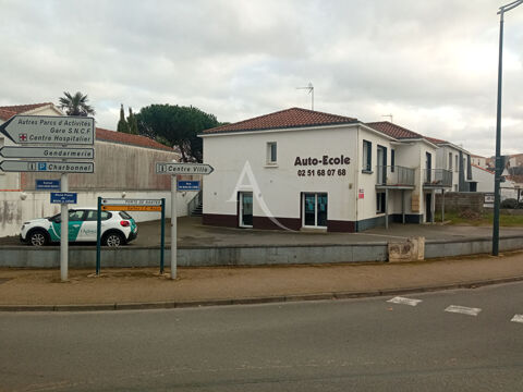 Challans, Bureaux/Local &agrave; louer de 47.87 m&sup2; 650 85300 Challans