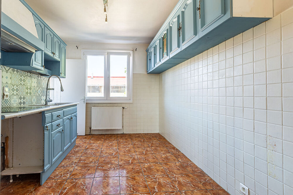 AGENCE IMMOBILIERE LAFORET - EXCLUSIVITE - "MIRABILIS" - ANNECY / PRINGY - APPARTEMENT T3 de 54.69m² - LOGGIA - BALCON - CAVE -