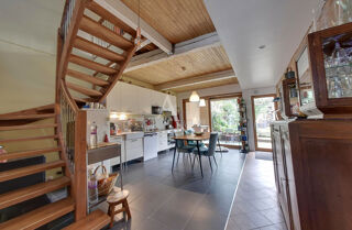  Maison � vendre 7 pi�ces 210 m�