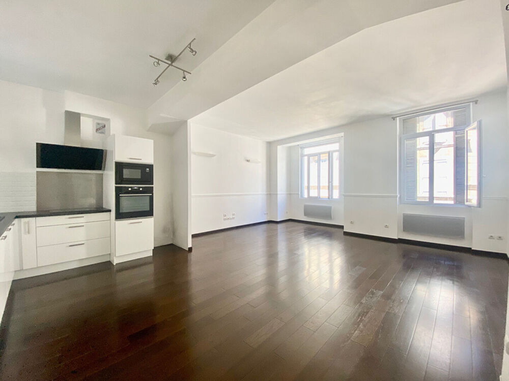 Location Appartement Appartement T3 de 73m2 Marseille 13006 Marseille 6