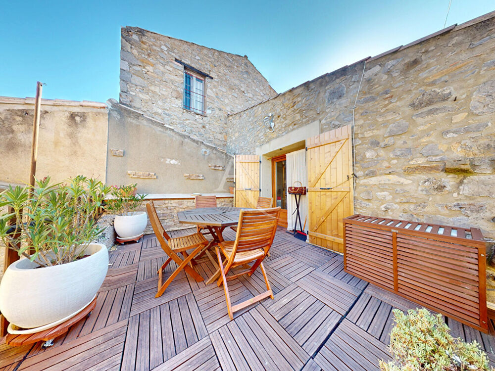 Lagrasse: Coquette maison en pierre avec terrasse