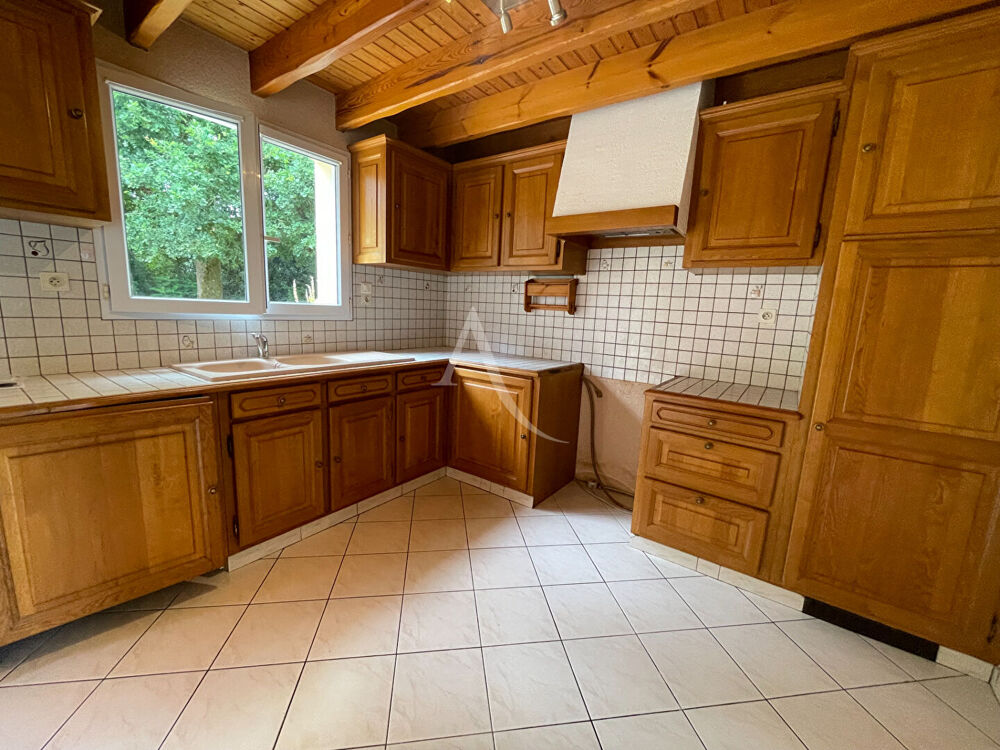 Location Maison SAINT AVAUGOURD DES LANDES, Maison  3 pièce(s) 97 m2 Saint avaugourd des landes