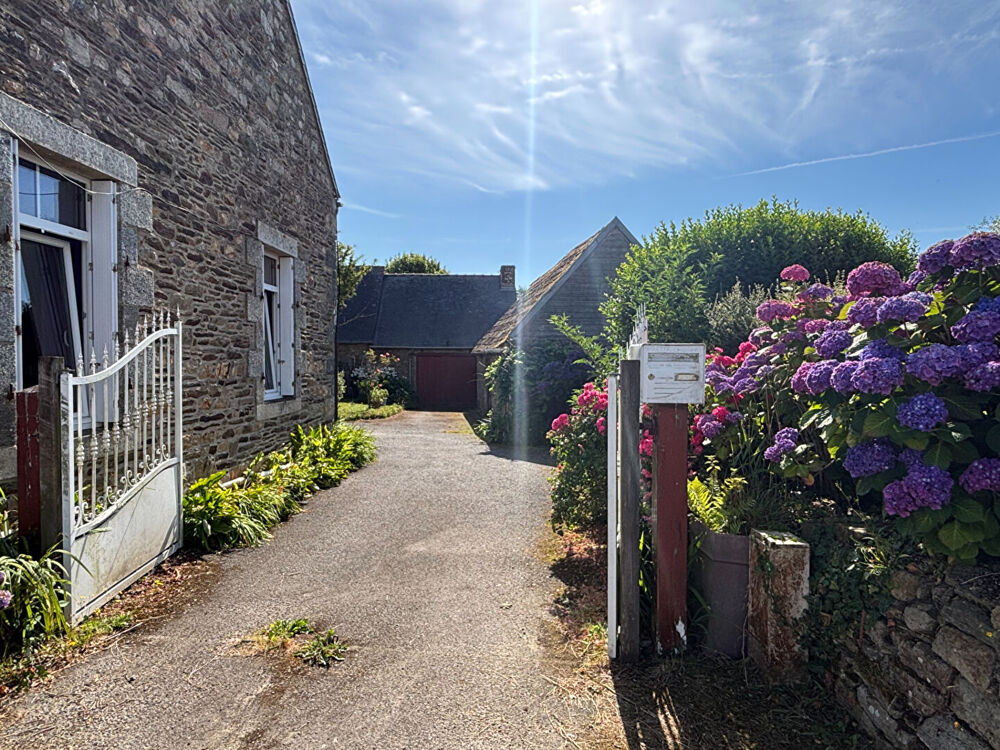 Vente Maison Maison de village à 4km de la mer Plouzelambre
