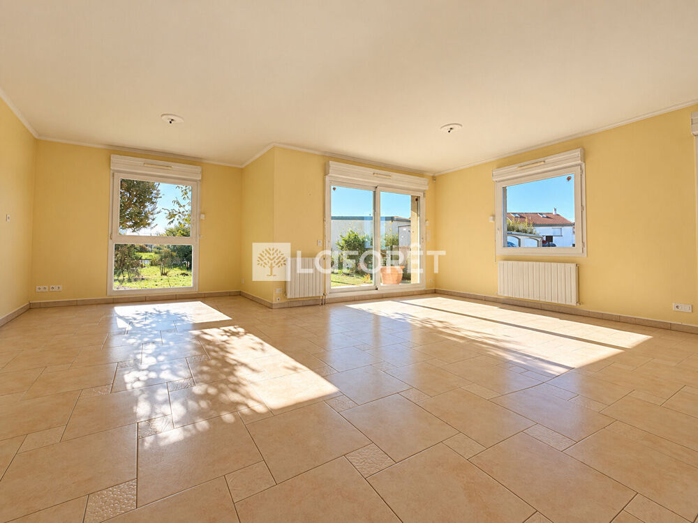 Vente Appartement Appartement 2 chambres avec  jardin, 2 garages, parking Coquelles