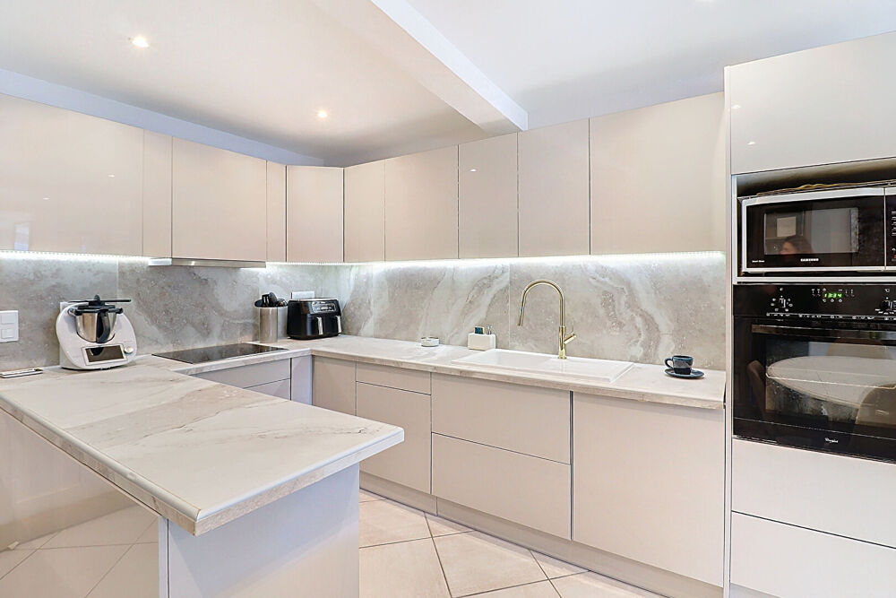 Vente Appartement A VENDRE Appartement Bargemon 3 pièces 84 m² Bargemon