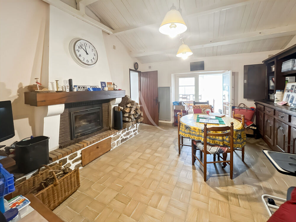 Maison 3 pièce(s) 114 m2