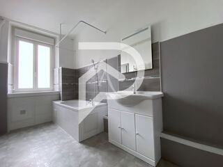  Immeuble � vendre 390 m�