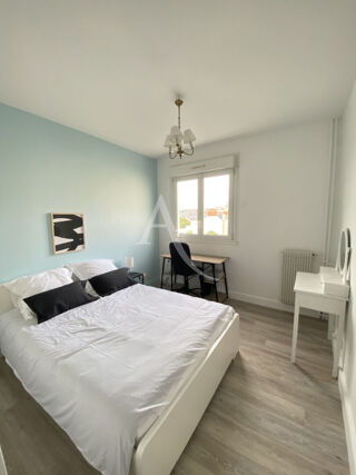  Appartement � louer 5 pi�ces 107 m�